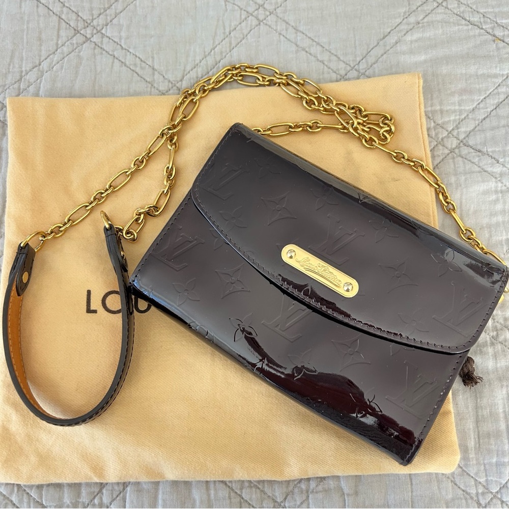 Louis Vuitton Amarante Monogram Vernis Bel Air Pochette Bag